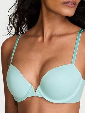 VS Love Cloud Smooth Lightly Lined Full-Coverage Bra Sz 32C NWT
